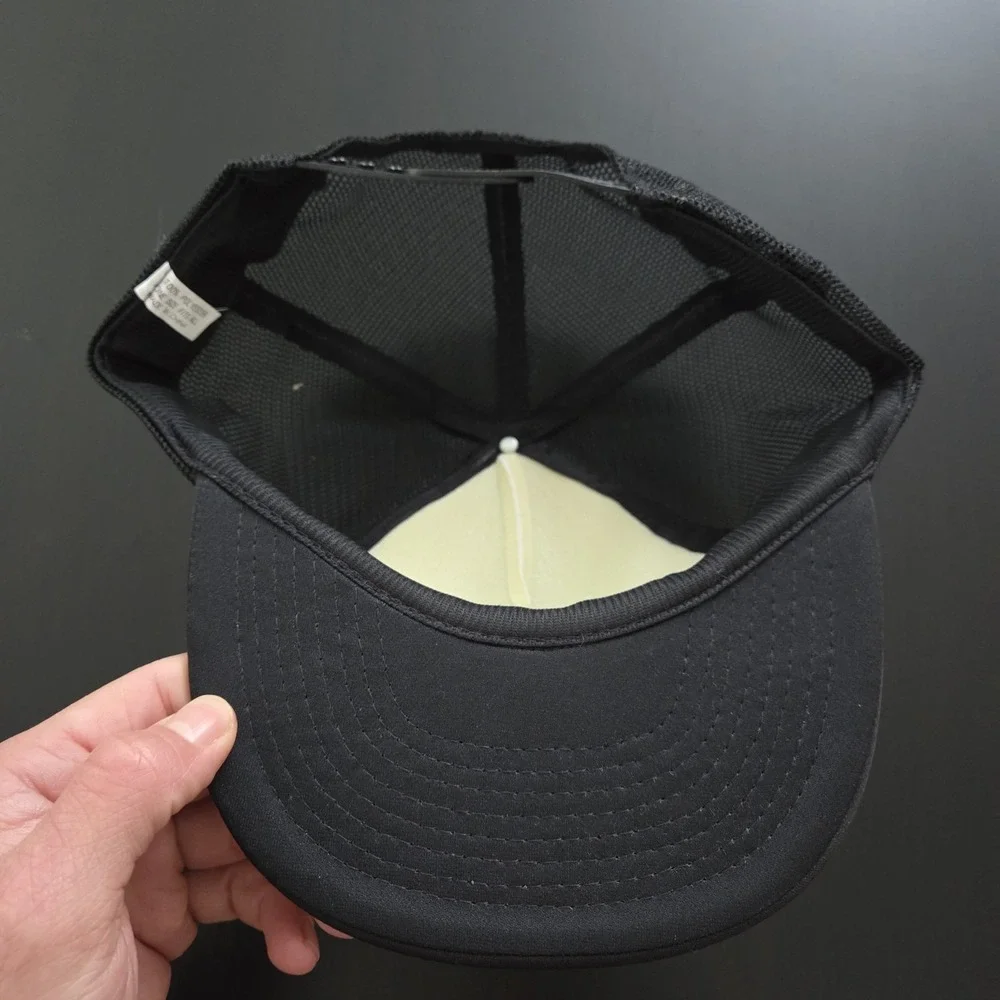 Lady Luck Casino Hotel Las Vegas Mesh Back Trucker‎ Snapback OSFM